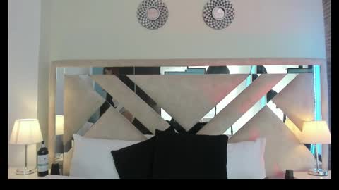 Snapshot of ximena_vasquez8 chatting on 04/24/26, 04:15 Xime online show from 04/24/26, 04:15