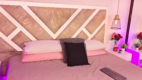 Snapshot of ximena_vasquez8 chatting on 06/10/26, 10:41 Xime online show from 06/10/26, 10:41