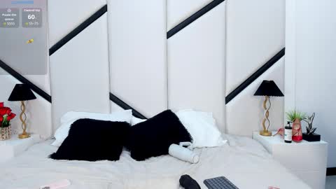 Snapshot of ximenacosta chatting on 03/25/26, 12:22 ximenacosta online show from 03/25/26, 12:22