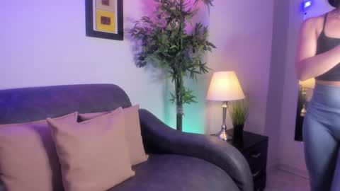 ximenasalazar online show from 01/04/25, 10:49