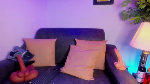ximenasalazar online show from 02/06/25, 02:15