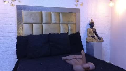 ximena online show from 12/29/24, 05:10