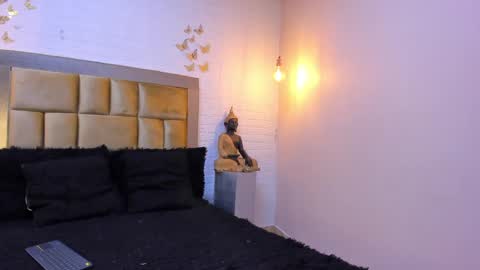 ximena online show from 01/02/25, 11:52