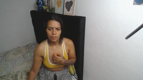 Snapshot of xiomi705825 chatting on 10/11/25, 06:34 xiomi705825 online show from 10/11/25, 06:34