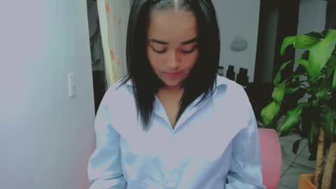 xiomy winklar online show from 02/24/25, 03:44