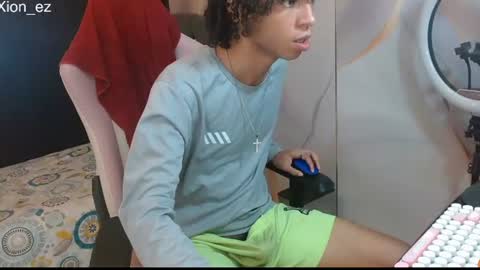 Snapshot of xion_ez chatting on 07/21/26, 09:28 xion_ez online show from 07/21/26, 09:28