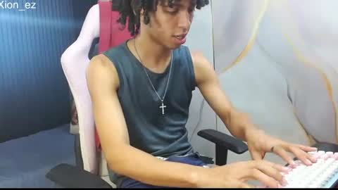 Snapshot of xion_ez chatting on 07/23/26, 08:29 xion_ez online show from 07/23/26, 08:29