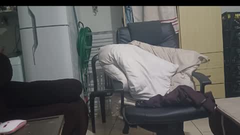 xirudasantiga online show from 11/02/25, 01:52