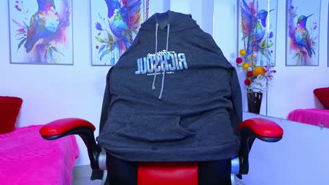 welcome friends online show from 01/18/25, 03:42