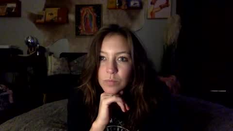 Snapshot of xlacyy chatting on 10/23/25, 05:29 xLacyy online show from 10/23/25, 05:29