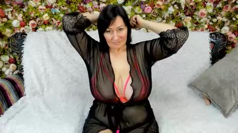 Linda online show from 02/03/26, 07:13