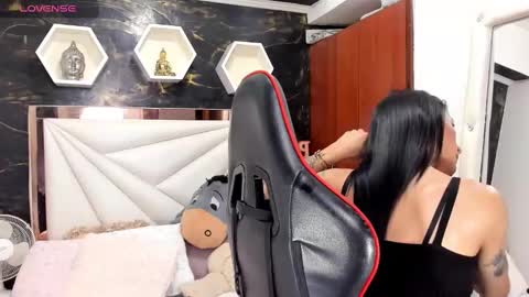 Ximena online show from 12/02/24, 05:37