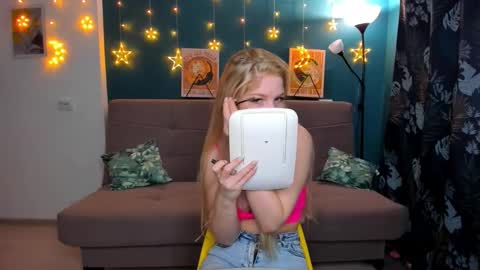 Chloe online show from 01/13/25, 08:05