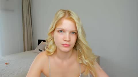 Chloe online show from 07/23/26, 06:55