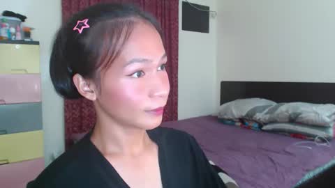 Snapshot of xlovely_destinyx chatting on 01/30/25, 07:37 Alice online show from 01/30/25, 07:37