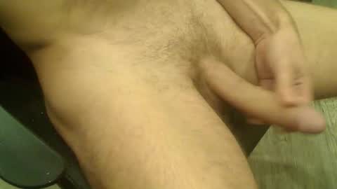 Snapshot of xlsteppo chatting on 10/16/25, 03:57 xlsteppo online show from 10/16/25, 03:57