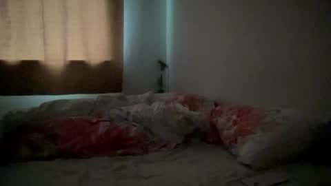 Snapshot of xlunasexyx chatting on 06/15/26, 01:41 Luna online show from 06/15/26, 01:41