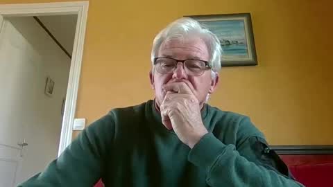 xmaeg3 online show from 11/18/25, 09:03