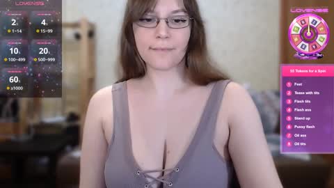 Snapshot of xmelina0 chatting on 12/02/24, 11:45 xmelina0 online show from 12/02/24, 11:45