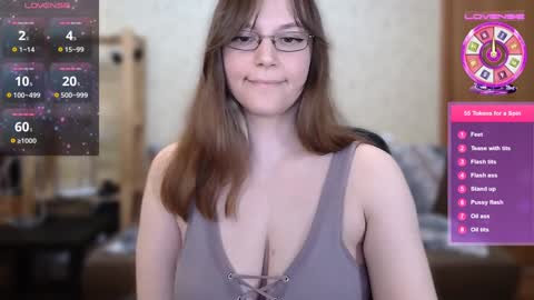 Snapshot of xmelina0 chatting on 12/02/24, 02:52 xmelina0 online show from 12/02/24, 02:52
