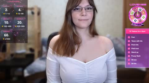 Snapshot of xmelina0 chatting on 12/11/24, 06:25 xmelina0 online show from 12/11/24, 06:25