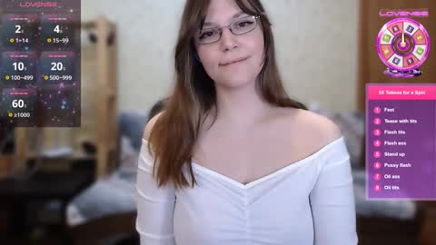 Snapshot of xmelina0 chatting on 12/11/24, 03:37 xmelina0 online show from 12/11/24, 03:37