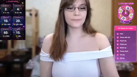 Snapshot of xmelina0 chatting on 02/10/25, 05:25 xmelina0 online show from 02/10/25, 05:25