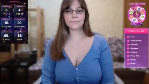 Snapshot of xmelina0 chatting on 02/14/25, 04:52 xmelina0 online show from 02/14/25, 04:52