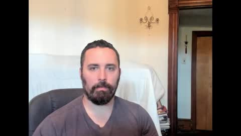 Snapshot of xmetalstudx chatting on 09/17/25, 06:31 MetalstudMaster online show from 09/17/25, 06:31