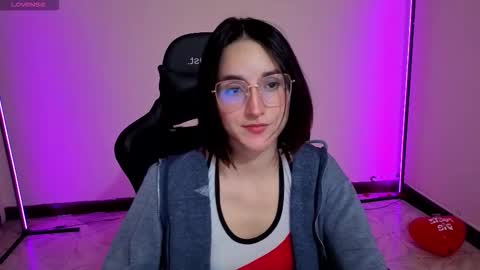 MiaLozano online show from 09/30/25, 08:19