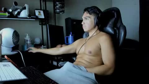 xoalejandroxo6 online show from 04/14/26, 05:57