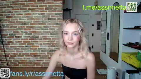 Assnnettablondie online show from 09/16/25, 07:31
