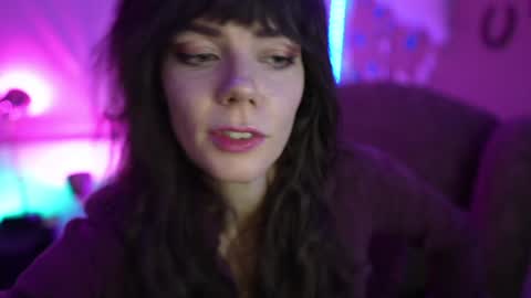 Bella Bondai online show from 12/02/24, 09:56