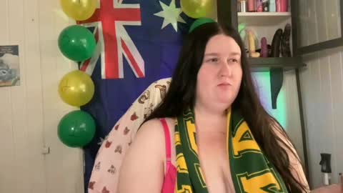 xopeachybaby online show from 07/05/26, 01:45