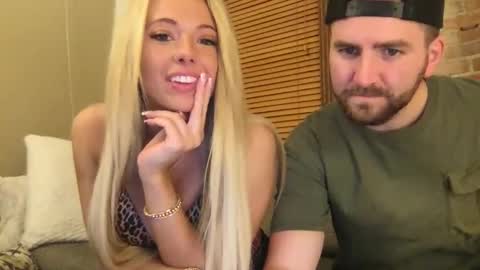 Snapshot of xoprincesspeachxo chatting on 10/25/25, 11:54 xoprincesspeachxo online show from 10/25/25, 11:54