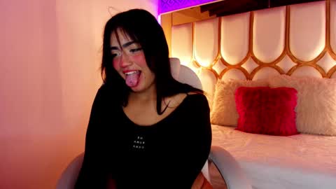 Katherine  Rose online show from 03/01/25, 03:27