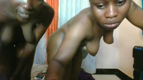 Xoxo online show from 09/11/25, 01:39