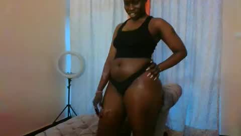 Xoxo online show from 09/11/25, 02:50