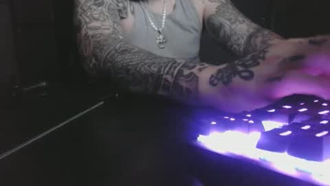 xoxossdfm8894982459 online show from 09/09/25, 12:32