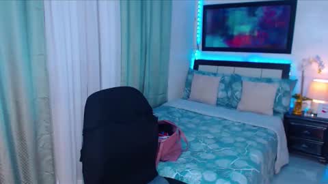 Snapshot of xplaymateamandax chatting on 01/18/25, 07:07 amanda online show from 01/18/25, 07:07