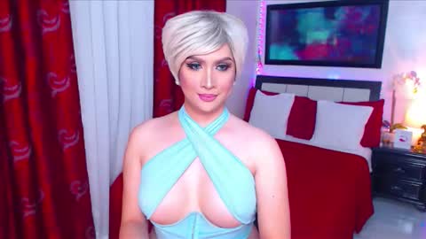 Snapshot of xplaymateamandax chatting on 09/16/25, 03:07 amanda online show from 09/16/25, 03:07