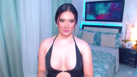 Snapshot of xplaymateamandax chatting on 10/19/25, 03:40 amanda online show from 10/19/25, 03:40