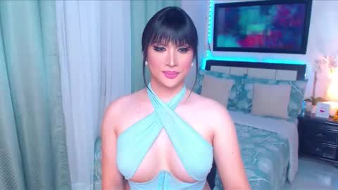 Snapshot of xplaymateamandax chatting on 10/26/25, 03:56 amanda online show from 10/26/25, 03:56