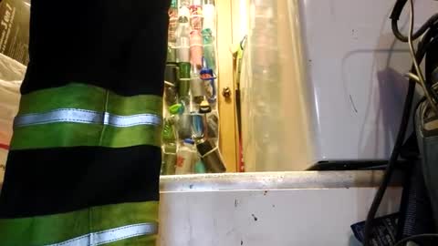 Snapshot of xploringus1 chatting on 11/01/25, 05:48 Xploringus online show from 11/01/25, 05:48