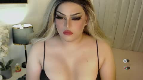 Snapshot of xsabbylicious69 chatting on 02/06/25, 12:33 xsabbylicious69 online show from 02/06/25, 12:33