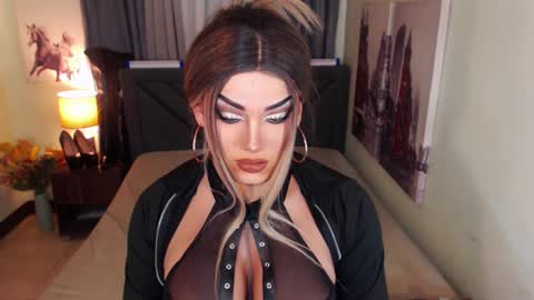 Cattaleya online show from 02/13/25, 12:57
