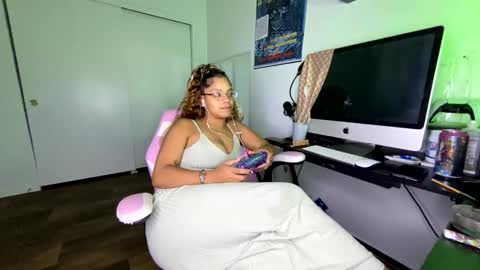 xStarGazingx online show from 09/15/25, 06:35