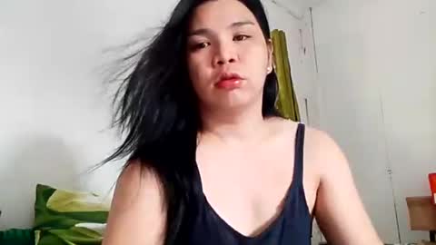 Snapshot of xsuck_my_dickx chatting on 01/24/25, 03:22 Nica online show from 01/24/25, 03:22
