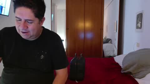 thiagoeva online show from 09/29/25, 08:30