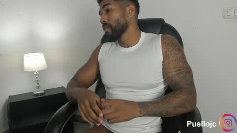 Snapshot of xtipp3r chatting on 03/31/26, 12:49 Stipp3r online show from 03/31/26, 12:49